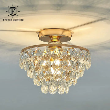 Suspension lumineuse cristaux or transparents classique fixations LED moderne