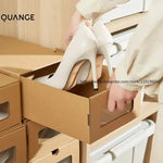 Empilement de boîtes de rangement pour décoration intérieure