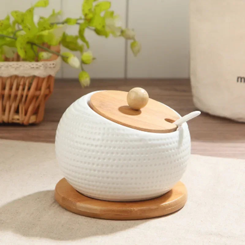 pots épices céramique blanc couvercle bambou cuillère plastique moderne organisation épices cuisine respectueux environnement