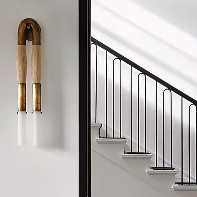 applique murale led bronze bois clair verre opalin contemporain minimaliste finition métallique brillante fixations