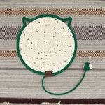 tapis chats blanc rouge rose jaune violet tissé points noirs moderne oreilles chat anneau