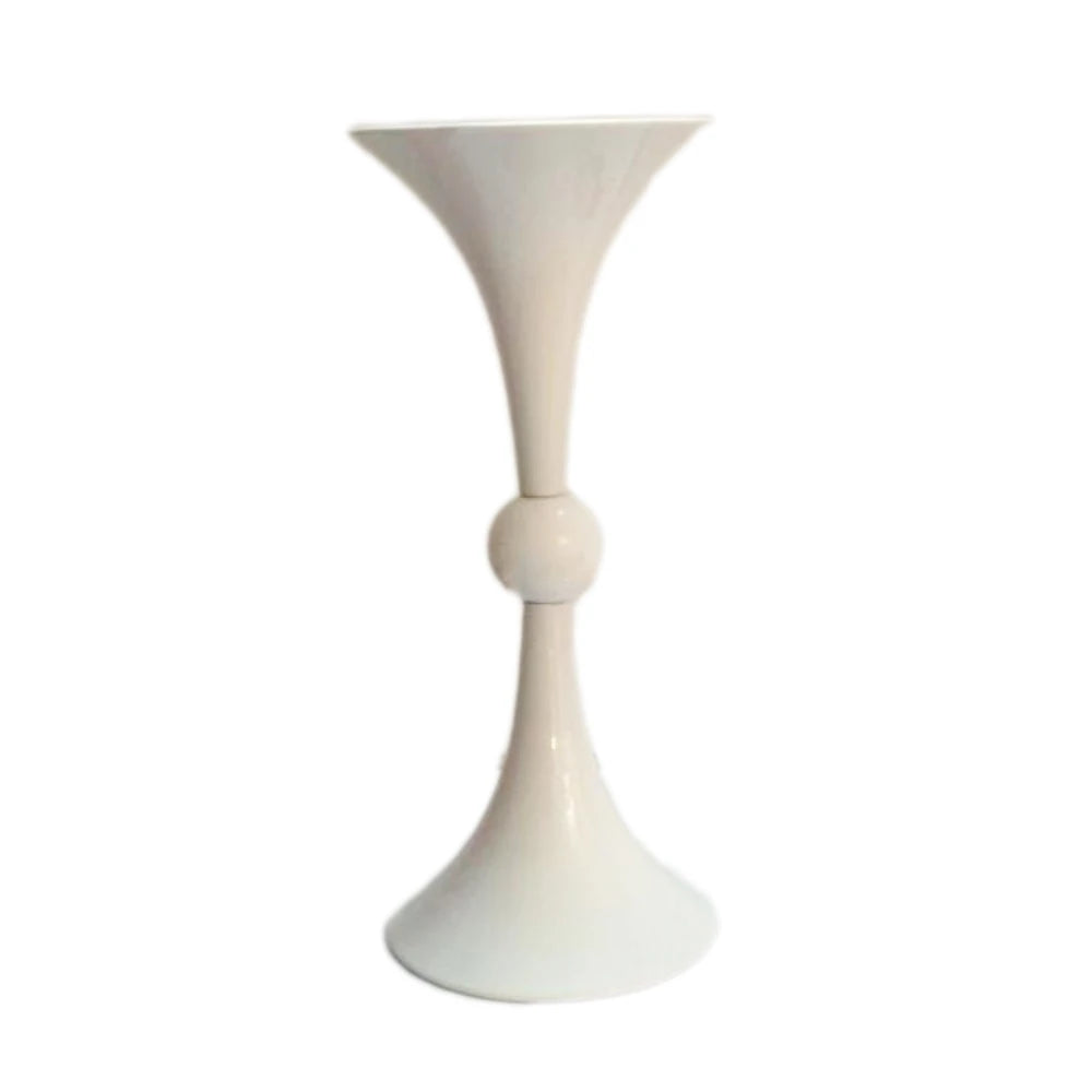 vases decoratifs blancs roses poudrees fleurs artificielles decoration mariage table event