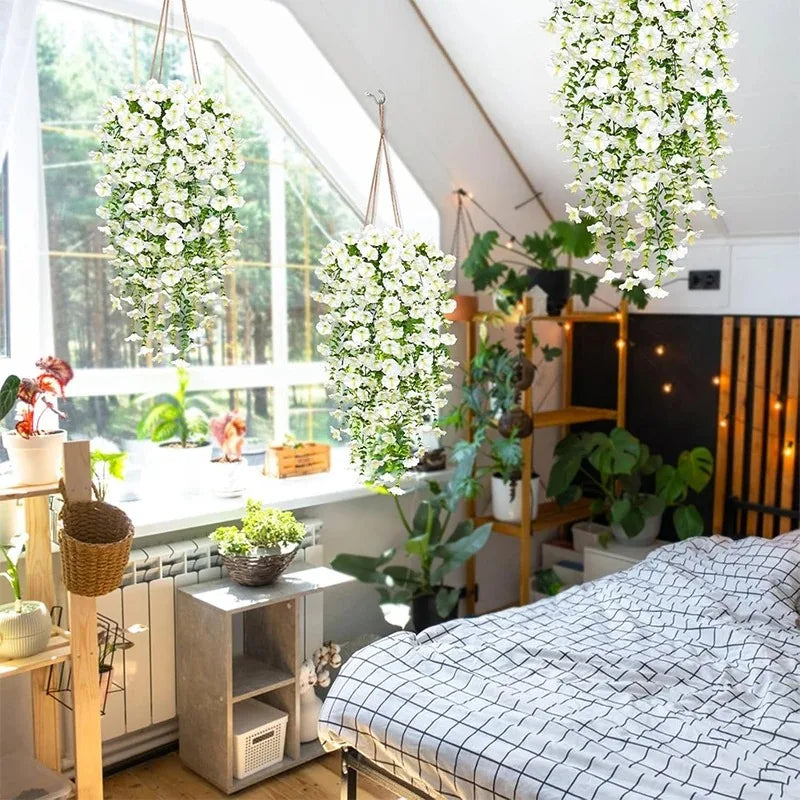guirlande artificielle fleurs fines feuilles vertes moderne décoration extérieure vigne accrochée blanc vert
