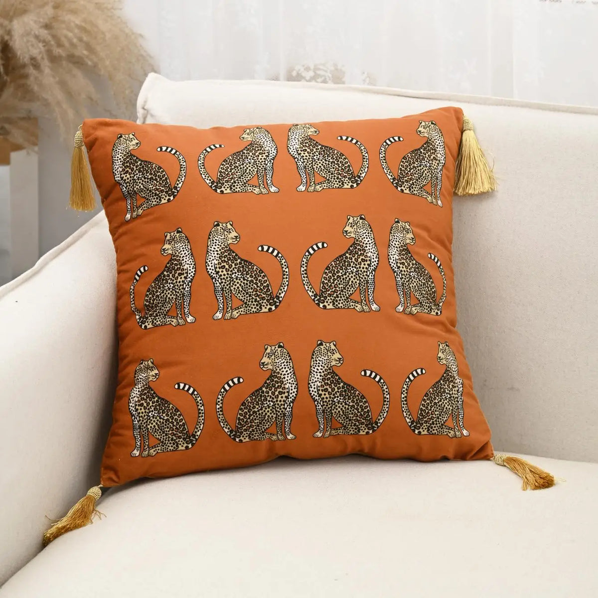 coussin imprimé léopard doré moderne adhésif tassel velours polyester carré decoration 45x45cm 30x50cm