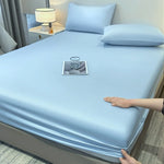 parure lit drap housse élastique soie glacée oreillers coton frais bleu clair uni
