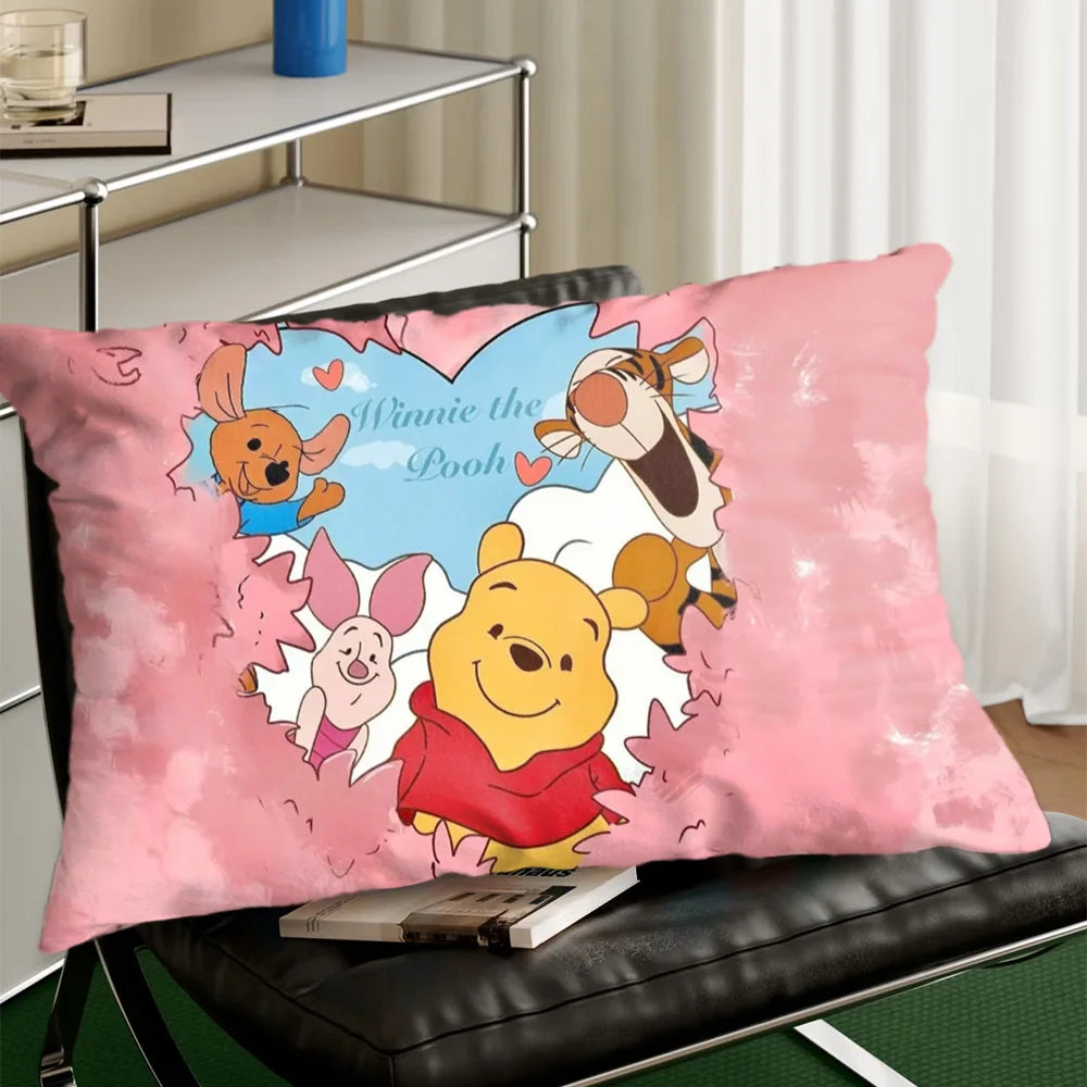 housse coussin motif winnie ourson amis decoratif lit polyester jaune rose gris bleuclair cartoon