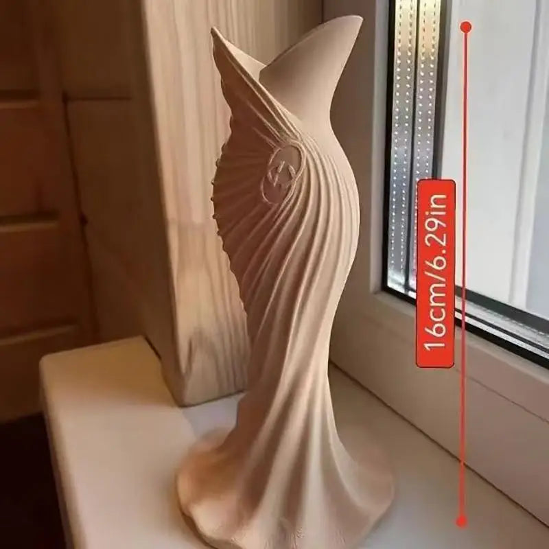 vase moderne opalescent blanc bleu vert relief sculptural décoration intérieure fleurs artificielles maison table