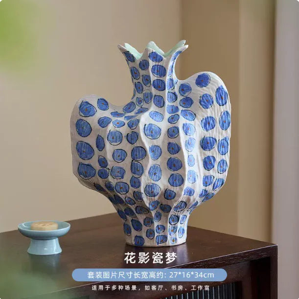 vase céramique abstrait artisanal rose vert orange marron bleu ondulé texturé sculptural