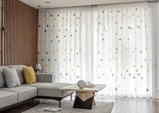 rideau blanc transparent triangles géométriques moderne tulle polyester inclusion clips rubans suspension chambre salonhôtel