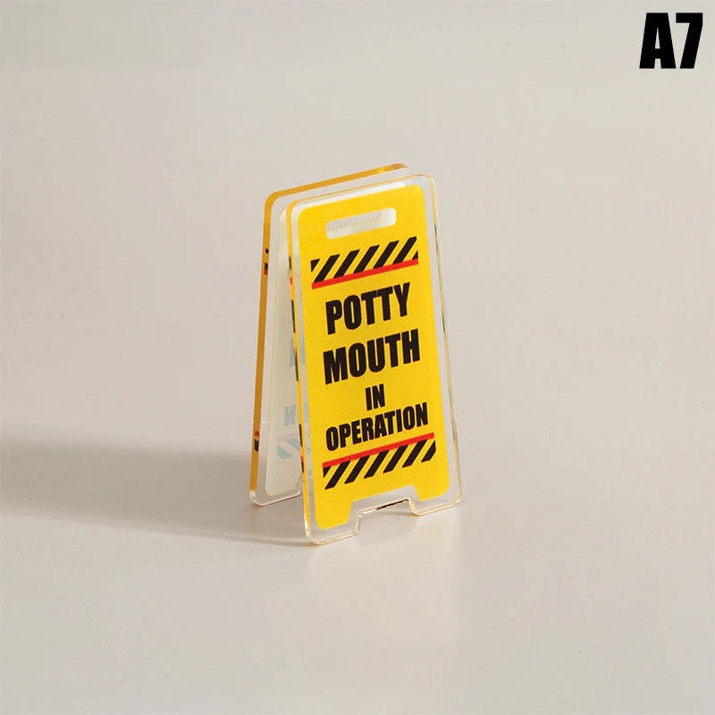 panneau decoratif signalisation routiere humour leave me alone busy age 14+ résine transparent impression