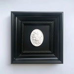 sculpture décorative blanche relief classique fixée mur blanc relief opacité classique