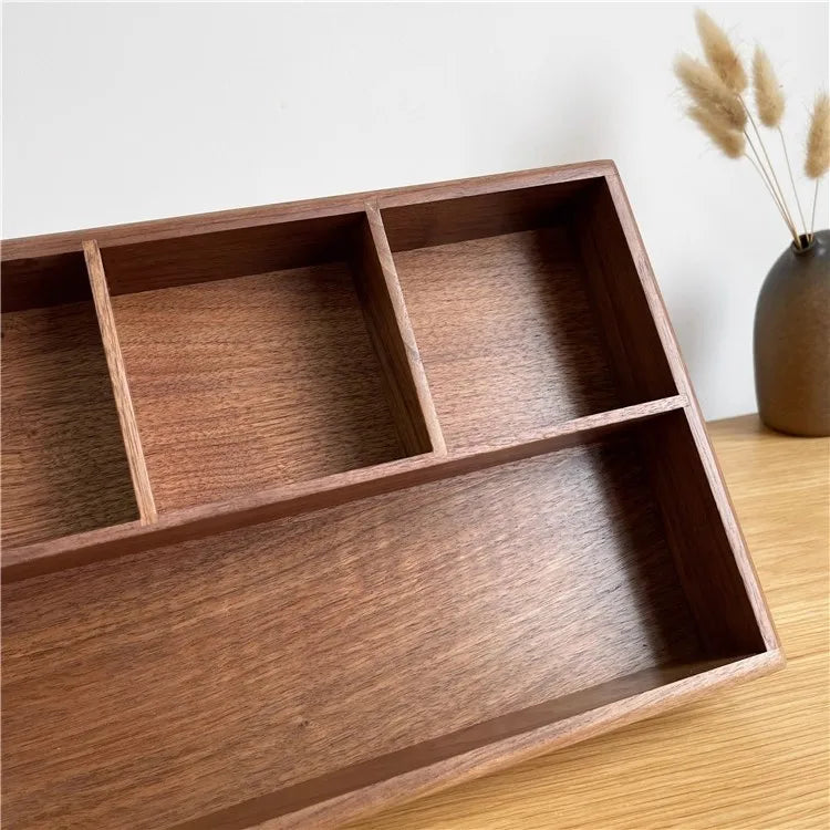 boîte compartiments bois marron foncé minimaliste respectueuse environnement réutilisable articles divers rangement moderne