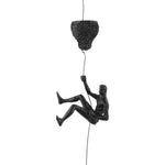 statues escalade homme résine noires texture rugueuse détail anatomique réaliste fixées