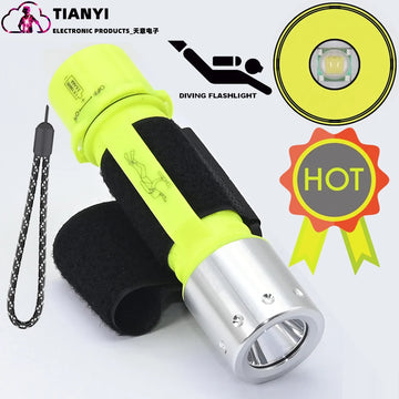 lampe plongée jaune fluo rechargeable modes lumière intense étanche flashlight utilitaire
