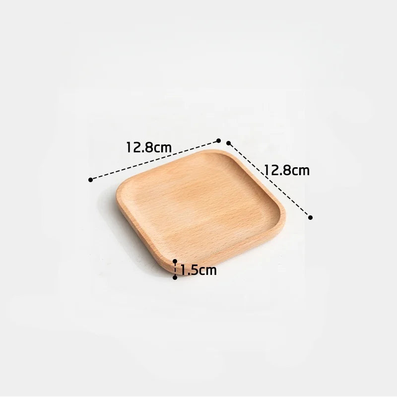 assiettes bois naturel assiettes carrées ovales différentes tailles minimaliste rustique