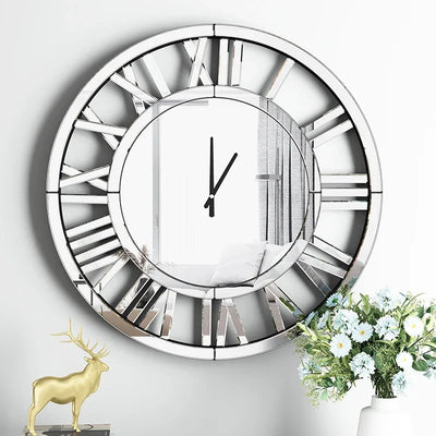 Horloge murale design argenté 60 cm vue d'ensemble