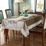 nappe table brodée fleurs dentelle polyester élégante classique beige clair foncé usage extérieur fête