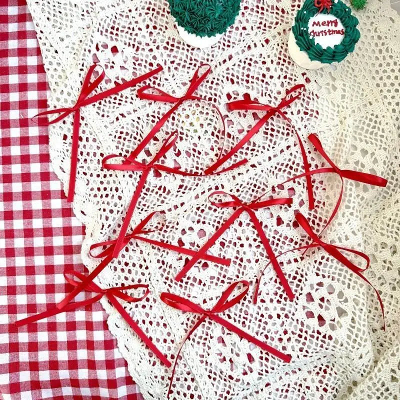 décorations gâteau forme ruban nœud noir rose rouge satin vintage élégant festif pic fixé
