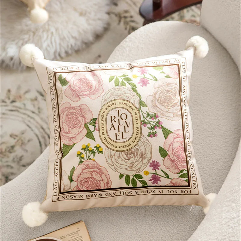 Coussins décoratifs carrés motif floral roses vintage beige lit canapé chambreextérieur
