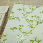 tissu brocart vert feuilles branches oiseaux motifs decoratifs polyester large 150cm variable opacity floral