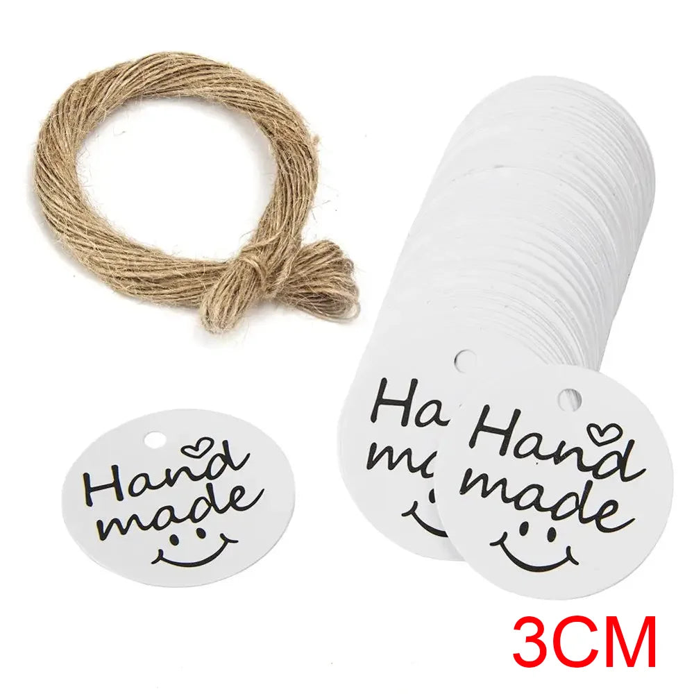 étiquettes rondes marron clair imprimées hand made especialmente para usted sourires écolos 3cm simple