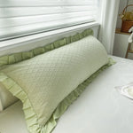 coussin maison motif géométrique vintage blanc beige vert rose jaune