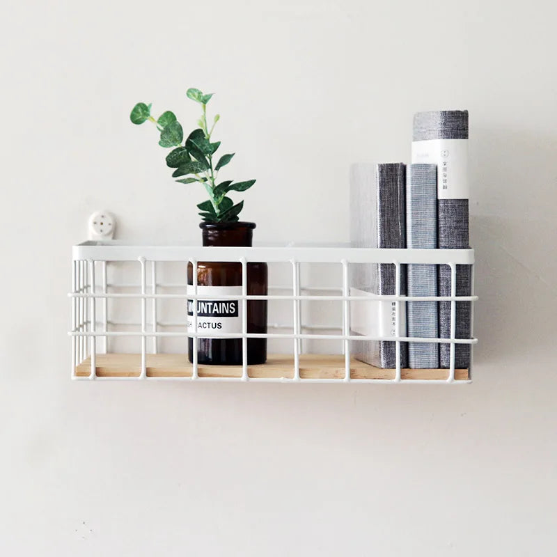 paniers rangement métal noir blanc maille moderne tissu beige cuillère fourchette plante artificielle bouteille