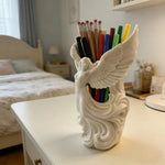 vase decoratif ange blanc art deco ondulations ailes deployees table fleurs objetos