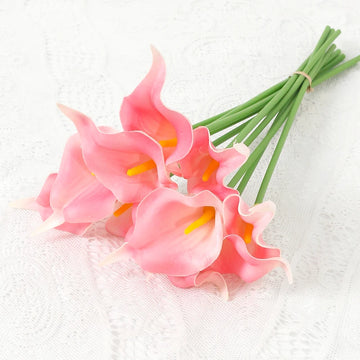 bouquet fleurs artificielles calla blanches ruban coton décoration mariage intérieur moderne minimaliste