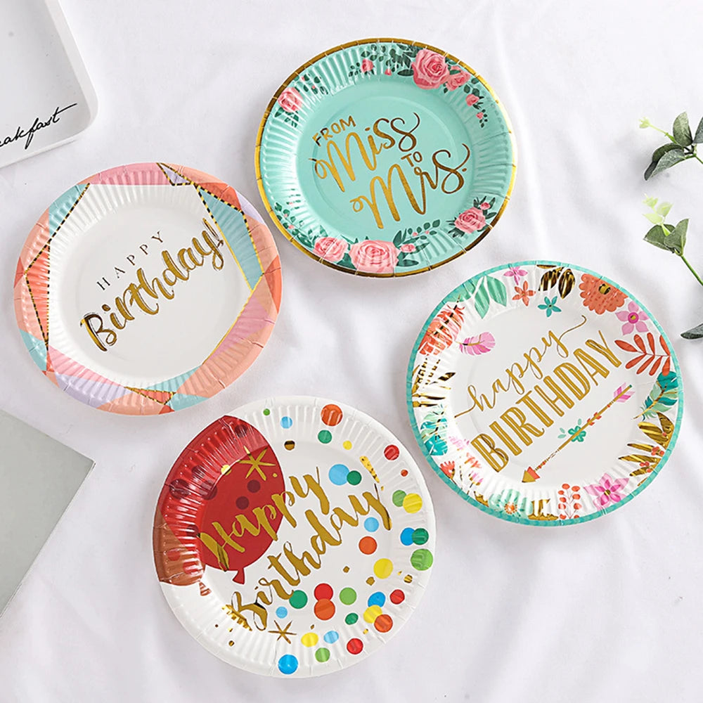 assiettes carton multicolores motifs floraux textes dorés fêtes anniversaires mariages baptêmes
