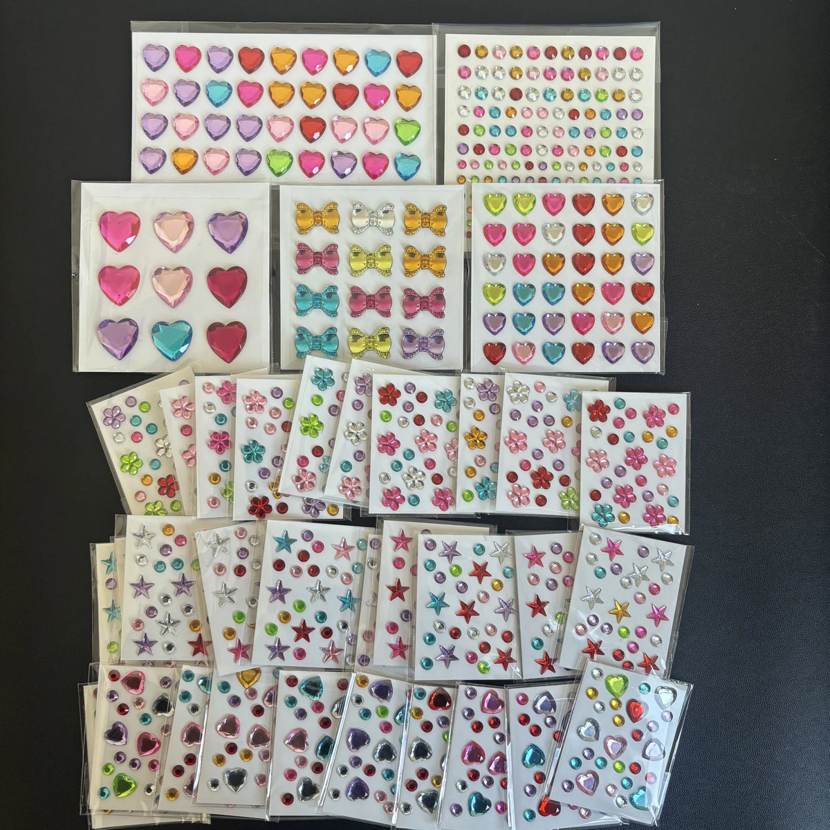 sticker decoratif multicolore coeur etoile brillant adhesif fleur ruban decor scene festive individuel pack
