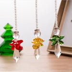 Détail du pendentif ange en cristal avec design élégant et finitions