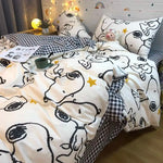 ensemble literie snoopy motif carreaux blanc noir jaune étoiles enfantin moderne 4pièces