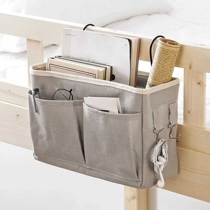 sac rangement suspendu bébés gris clair moderne fonctionnel compartiments crochets métalliques
