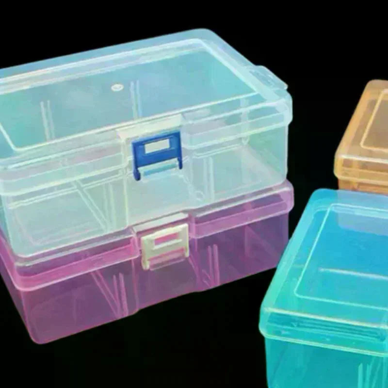 boîtes rangement transparentes couleurs pastel compartiments divisés poignées intégrées modernes bijoux emballage pratique