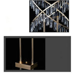 décoration intérieure moderne or argent cristaux transparents structure métallique sculpturale luxe