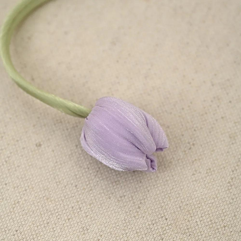 accessoires cheveux fleurs tulipes moderne vert clair violet rose pâle blanc satiné