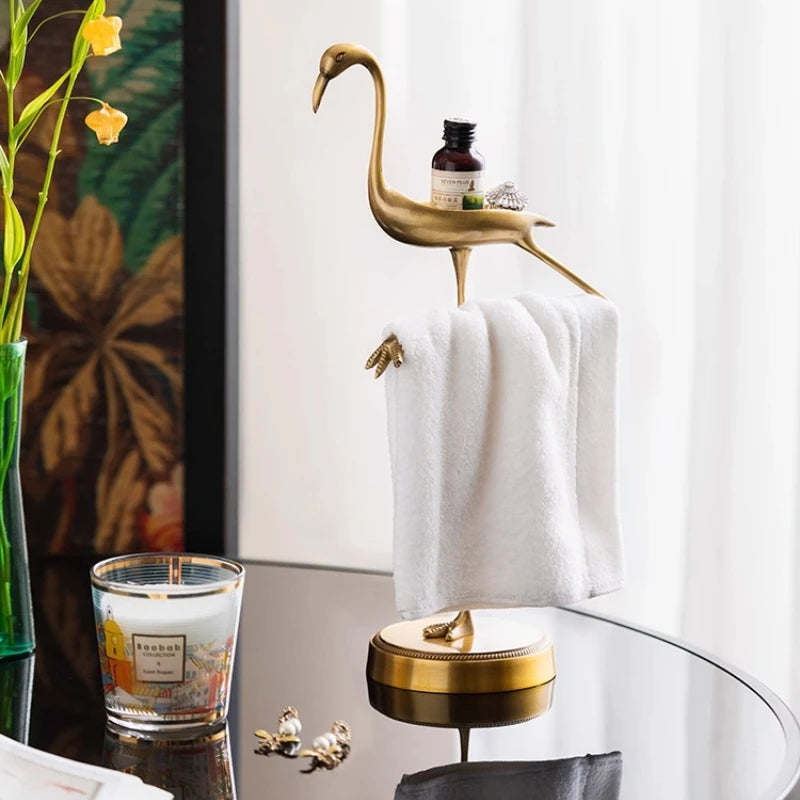 porte serviettes oiseau stylisé or bijoux présentoir élégant décoration salle bain asiatique fixe base