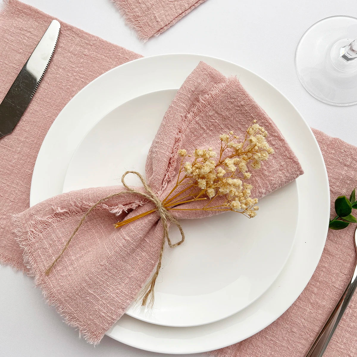 serviettes table coton rose pâle rustique franges ruban fleurs séchées