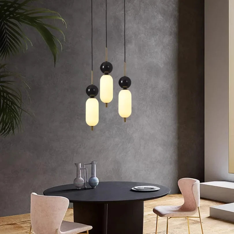 lampe suspendue moderne blanc noir marbre câble facile chambre salonhôtel