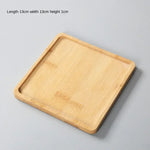 assiettes support plats bambou moderne minimaliste naturel bois clair grain bois respectueux environnement stockage