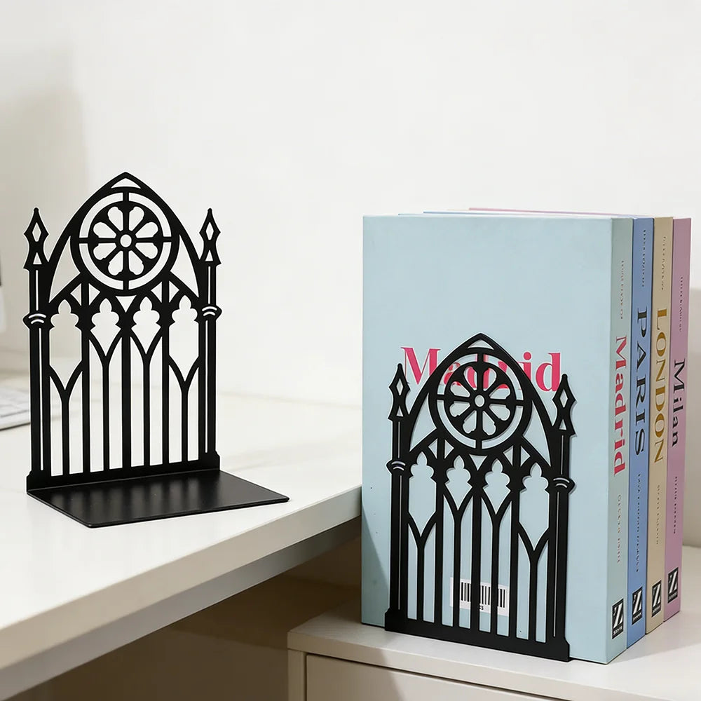 étuis livres gothiques métal motifs géométriques antiderapant noir decoration maison