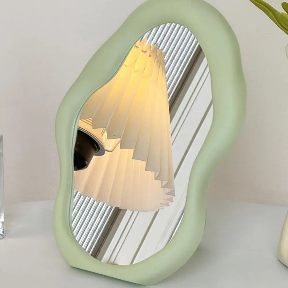 miroir decoratif forme ondulée couleur rose poudré moderne minimaliste dressing chambre