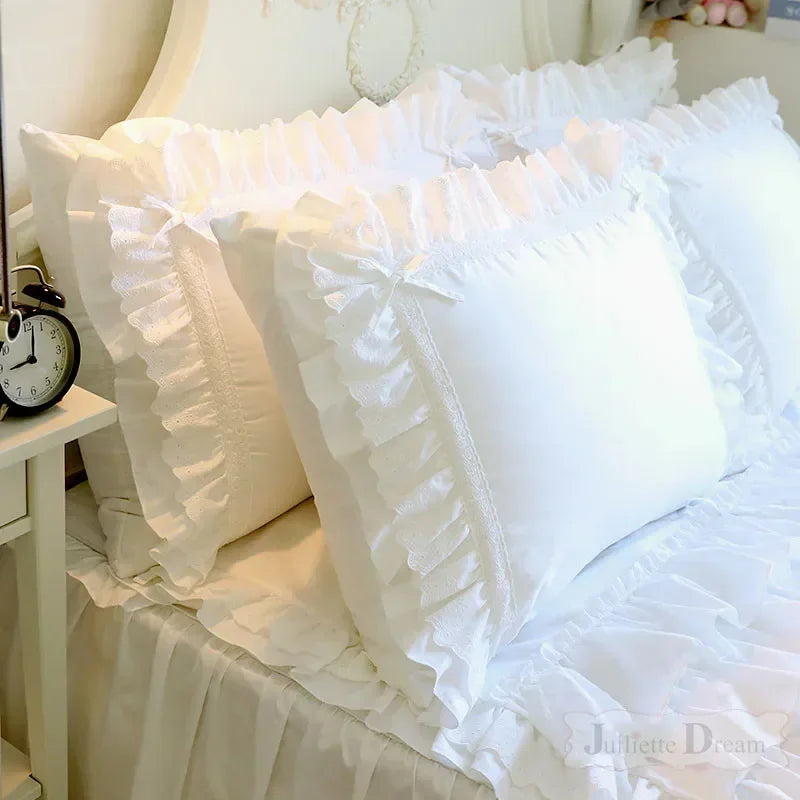 taie d'oreiller coton blanc vintage volants dentelle lit mariage chic