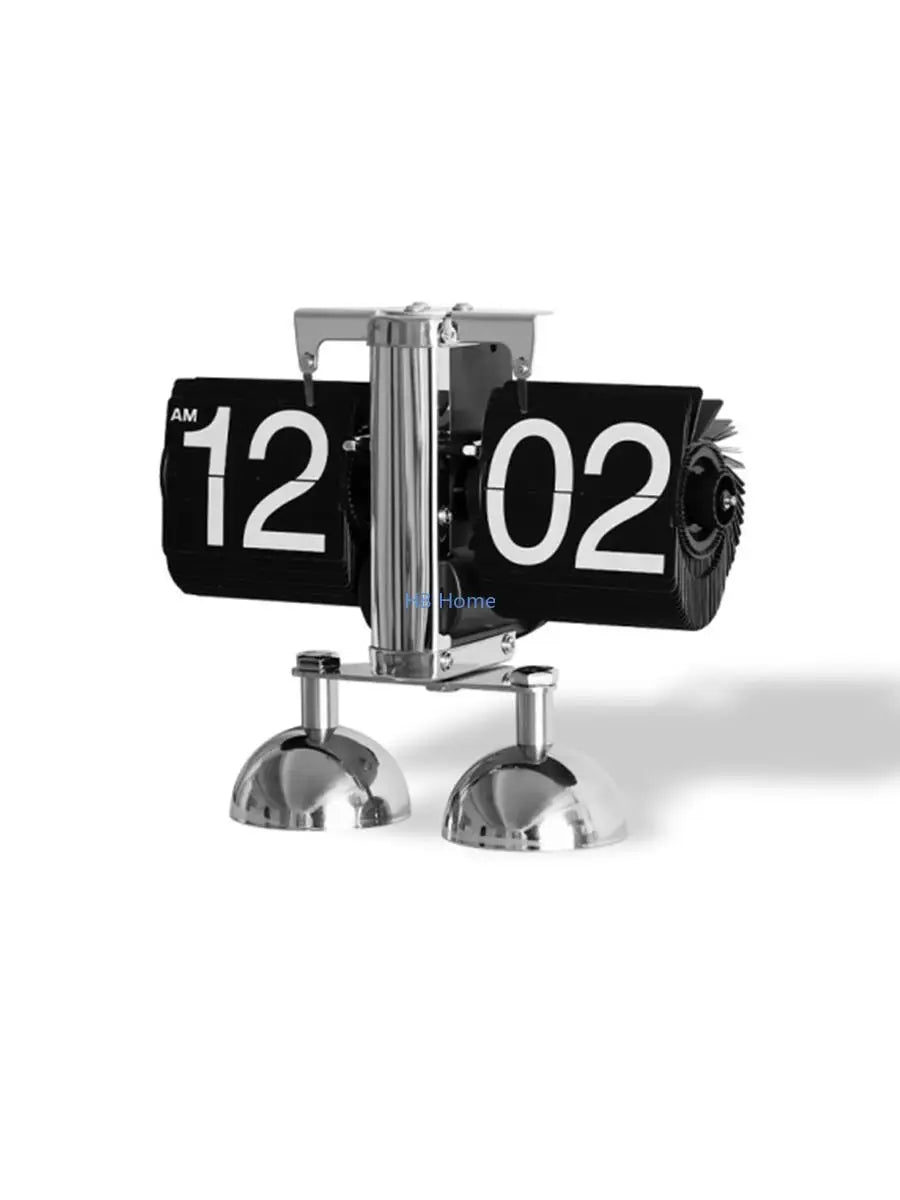 horloge numérique moderne horloge pieds boules chiffres noirs fond blanc métal brillant minimaliste affichage