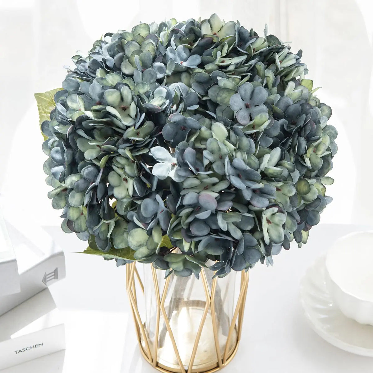 bouquet artificiel hortensia soie blanc vert marron rose beige vases transparents classique moderneintérieurDecorationFleursArtificielles
