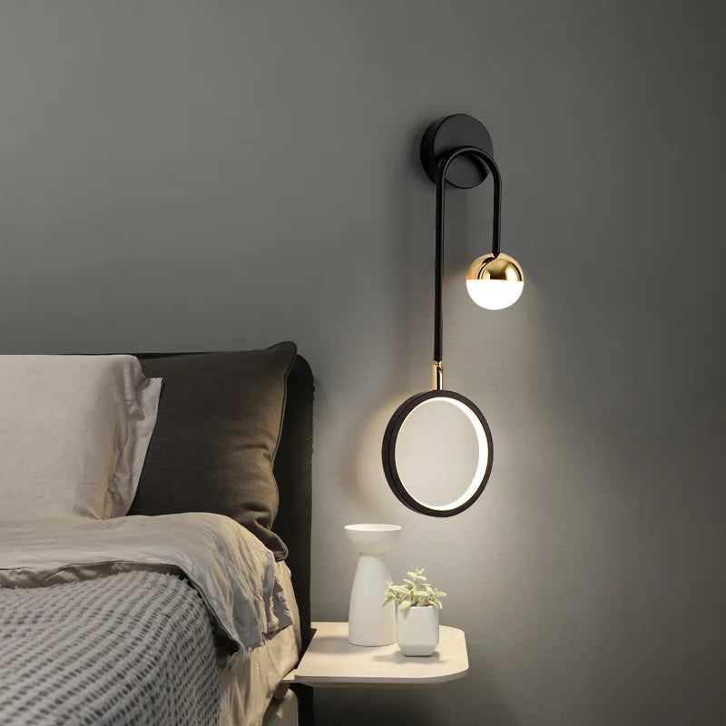 lampe murale moderne noir or blanc minimaliste éclairage cuisine chambre coucher salle manger entrée
