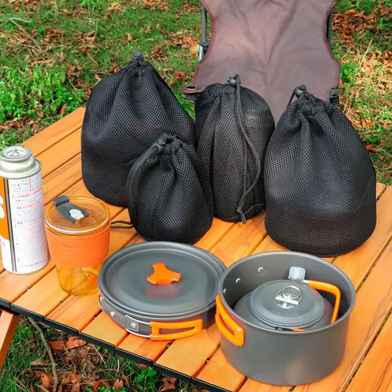 sac rangement noir maille opacité cordelette pratique camping cuisine pique nique organisation vaisselle barbecue