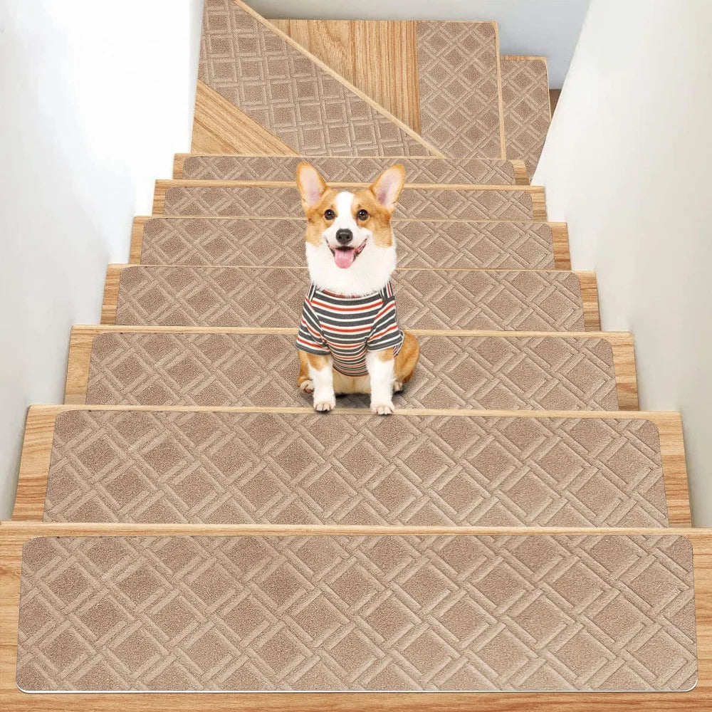 tapis marches escalier marron beige gris motifs géométriques adhésif antidérapantintérieur moderne minimaliste