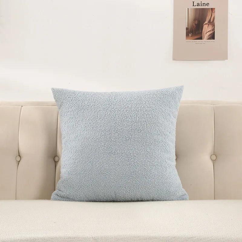 coussin peluche vert jaune rose gris clair texture bouclée moderne 60x60cm fixations